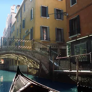 https://albergo-san-marco.hotelinveneto.com