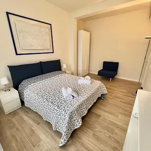 https://ff-rooms.it-tuscanyhotel.com
